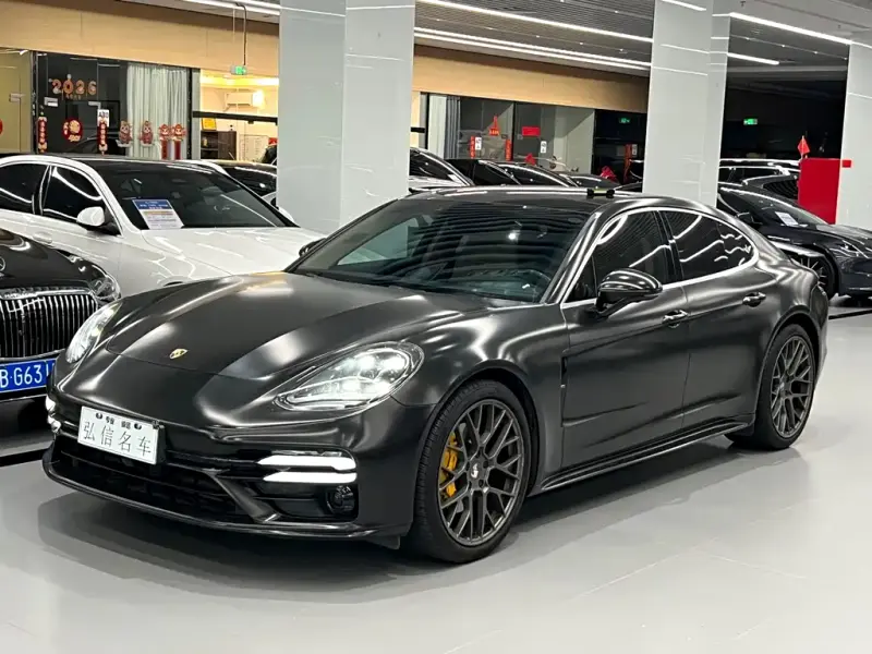 Porsche Panamera, 2018