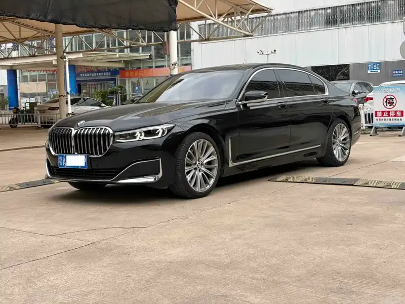 BMW 7 Series, 2022 — фото 1
