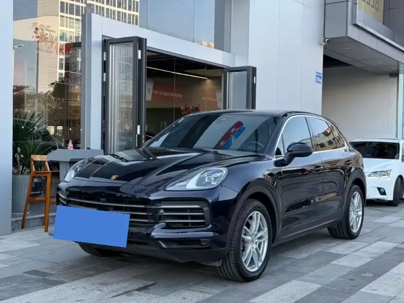 Porsche Cayenne, 2022
