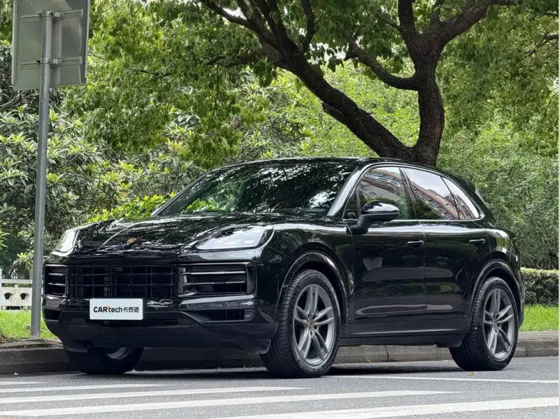 Porsche Cayenne, 2025