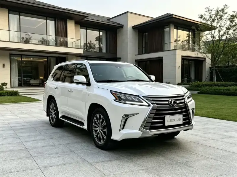 Lexus LX, 2017
