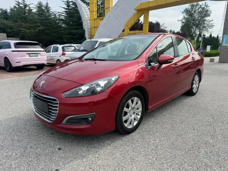 Peugeot 308, 2015