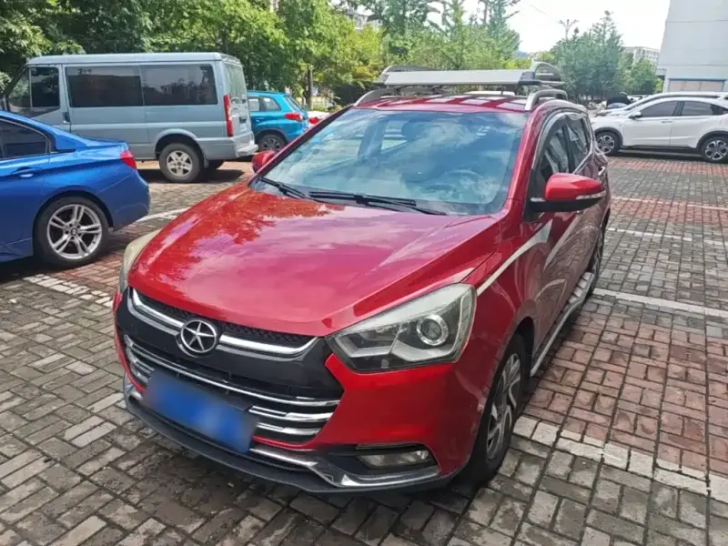JAC Refine S2, 2015