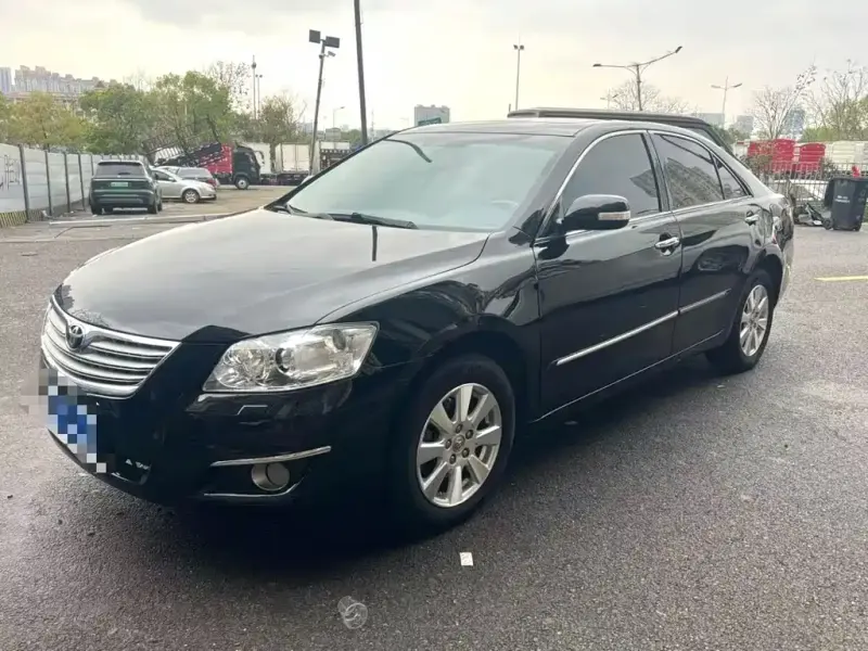 Toyota Camry, 2010