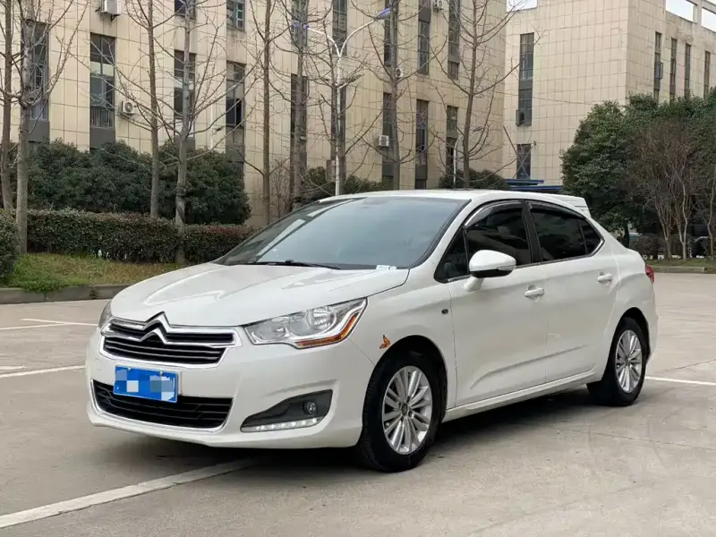 Citroen C4L, 2015