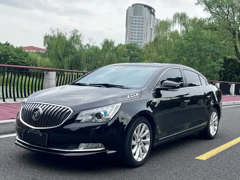 Buick LaCrosse, 2013
