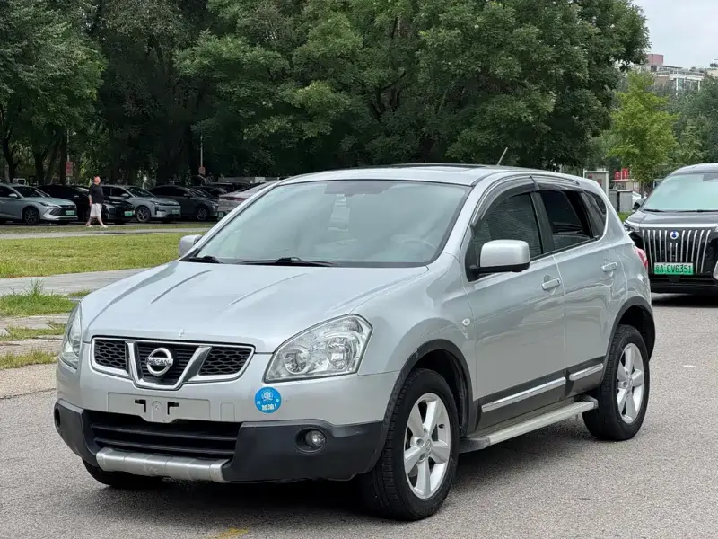 Nissan Qashqai, 2012 — фото 1