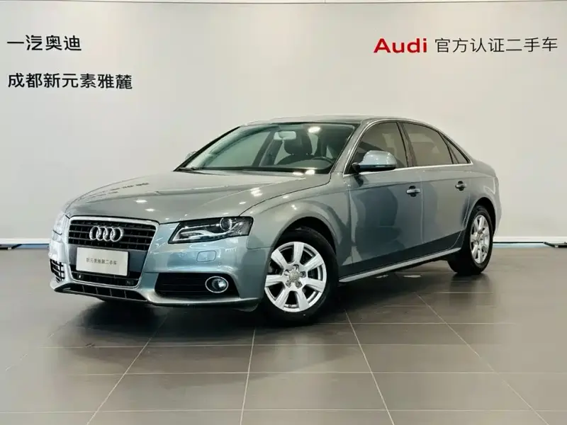 Audi A4L, 2012 — фото 1