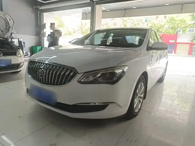 Buick Excelle, 2016