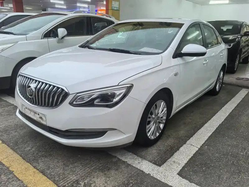Buick Excelle, 2016