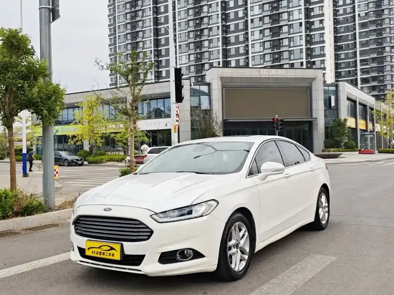 Ford Mondeo, 2015 — фото 1
