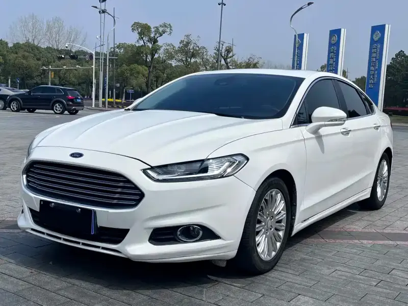 Ford Mondeo, 2014 — фото 1