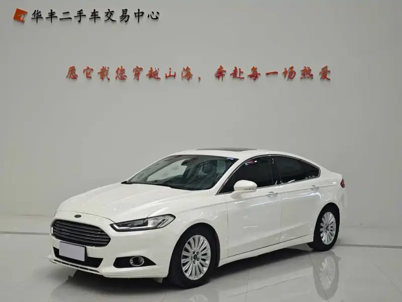 Ford Mondeo, 2015 — фото 1