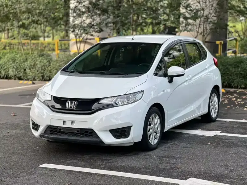 Honda Fit, 2016 — фото 1