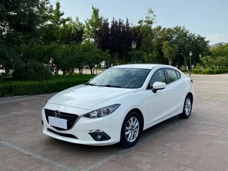 Mazda 3 Axela, 2016 — фото 1