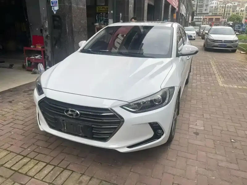 Hyundai Elantra, 2018