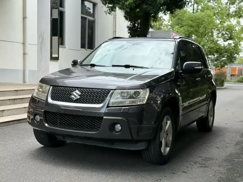 Suzuki Grand Vitara, 2010