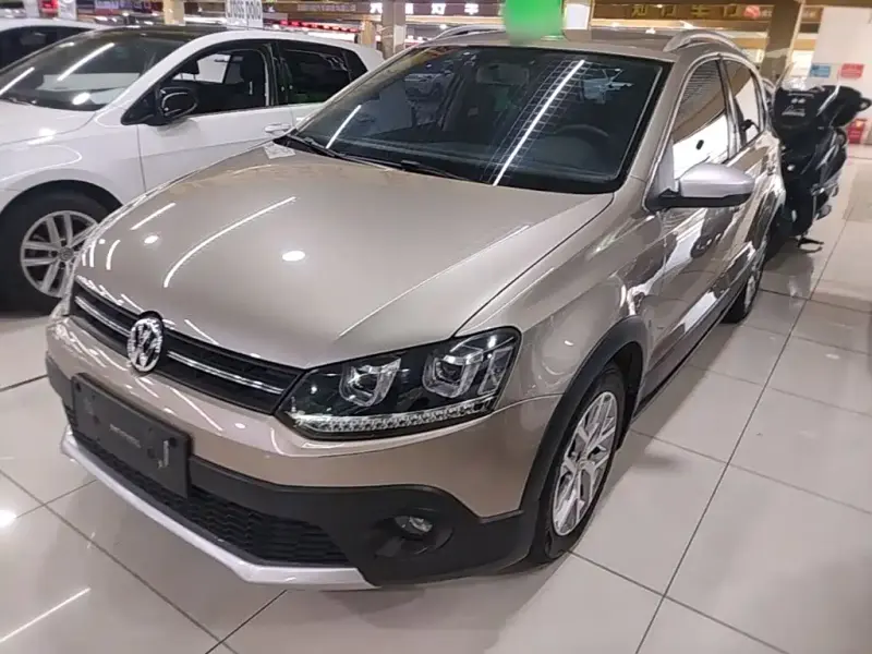 Volkswagen Polo, 2016