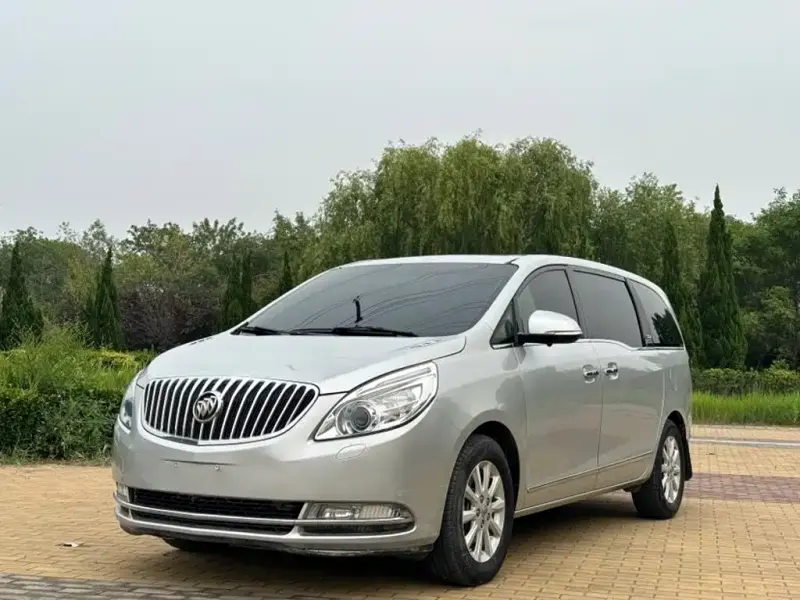 Buick GL8, 2012