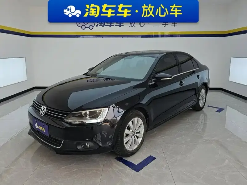 Volkswagen Sagitar, 2015