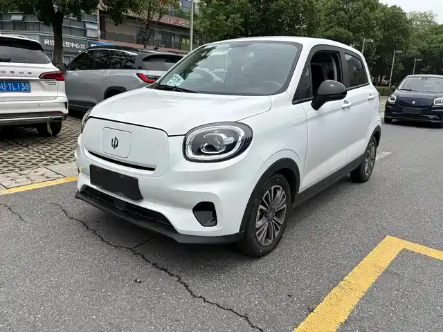 Leapmotor T03, 2022
