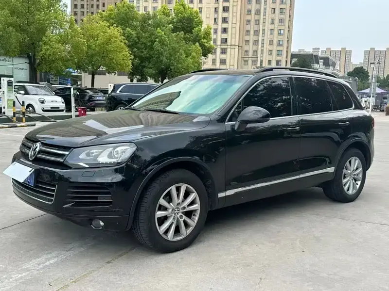 Volkswagen Touareg, 2011
