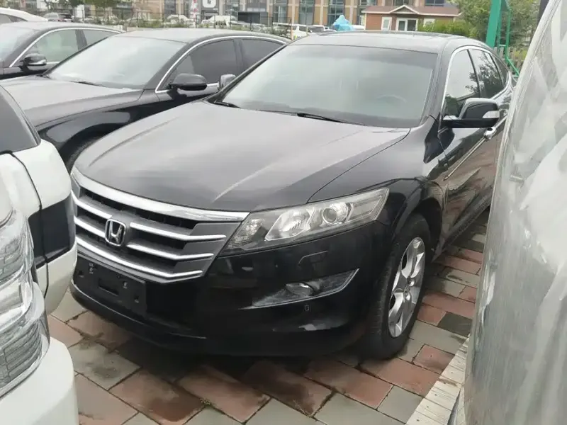 Honda Crosstour, 2013