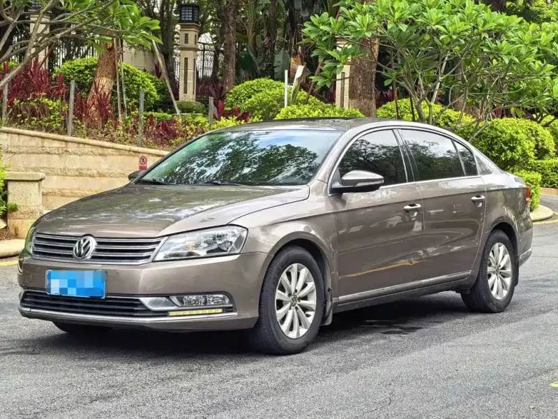 Volkswagen Magotan, 2015