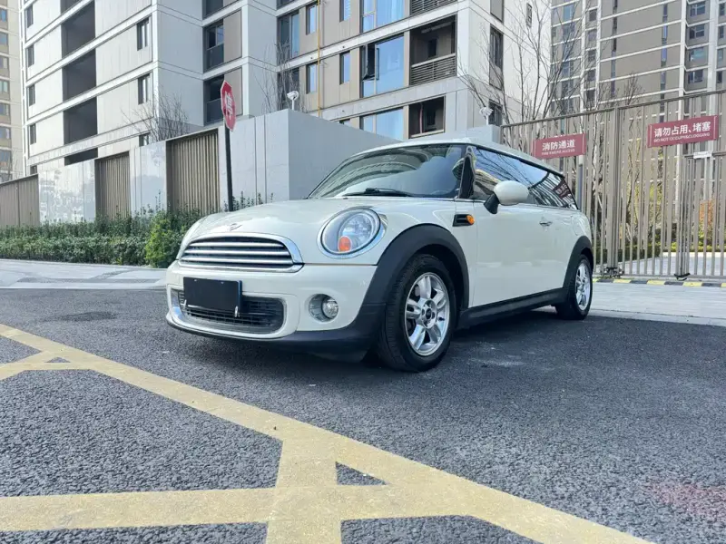 MINI Clubman, 2014