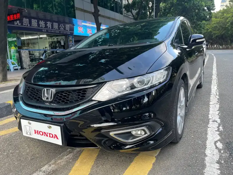 Honda Jade, 2014 — фото 1
