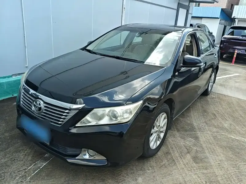 Toyota Camry, 2014
