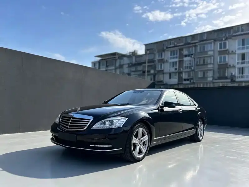 Mercedes-Benz S-Class, 2010