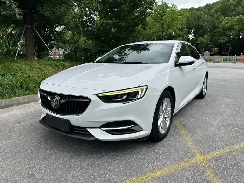 Buick Regal, 2018 — фото 1