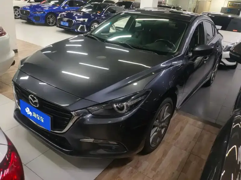 Mazda 3 Axela, 2018