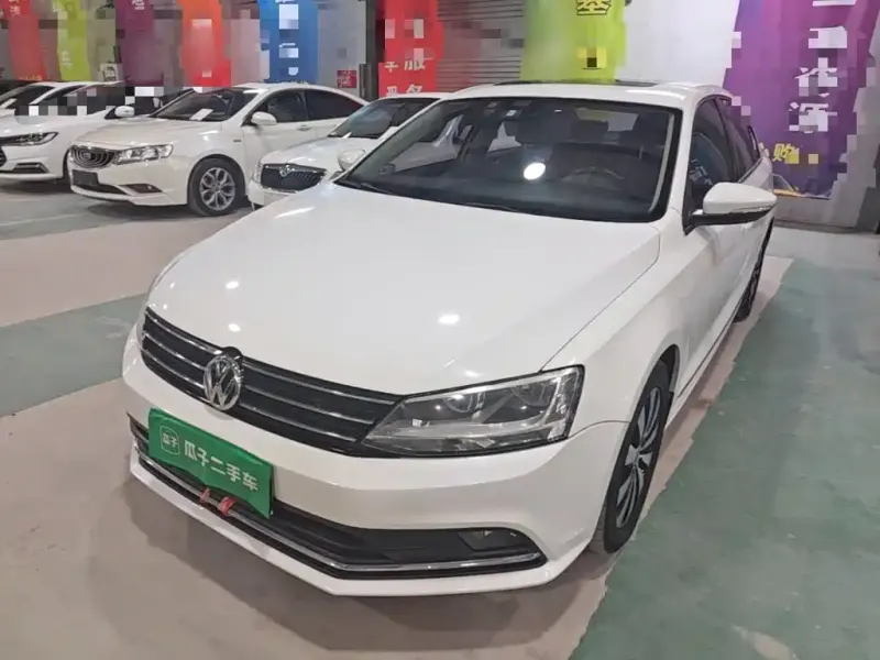 Volkswagen Sagitar, 2017