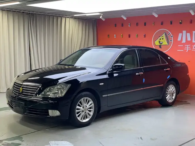 Toyota Crown, 2008