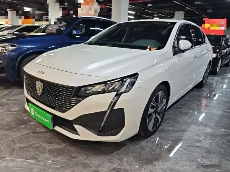 Peugeot 408, 2022