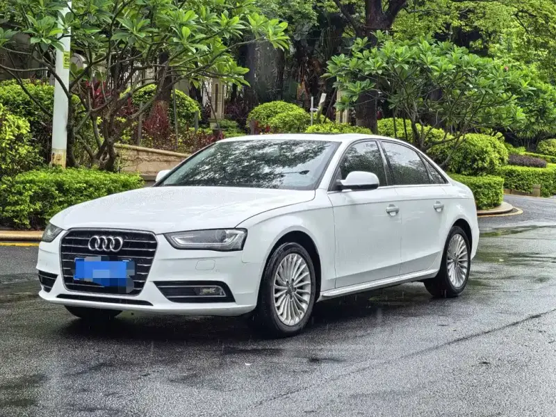 Audi A4L, 2016 — фото 1