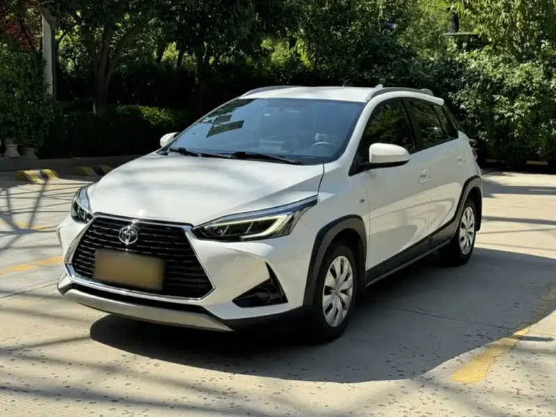Toyota Yaris L, 2022