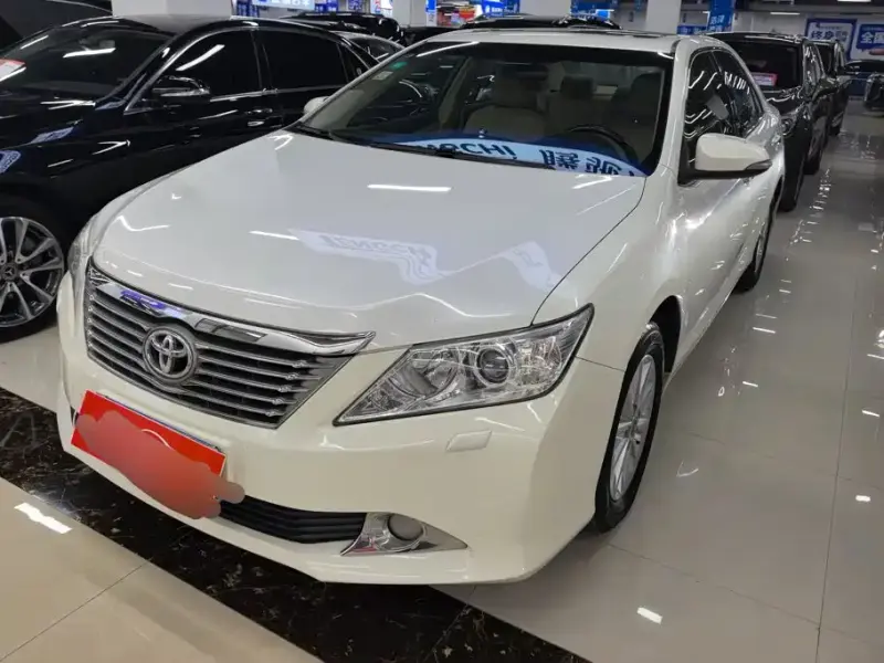 Toyota Camry, 2015