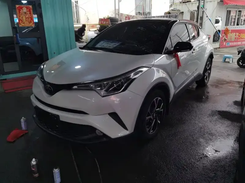 Toyota C-HR, 2019