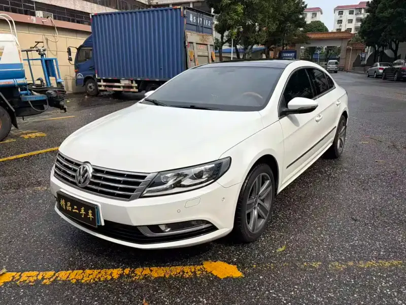 Volkswagen CC, 2015