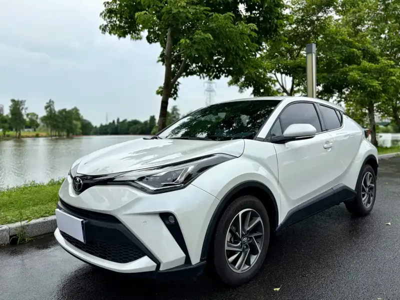 Toyota C-HR, 2021