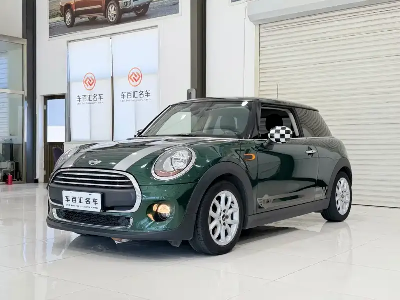 MINI Mini, 2015