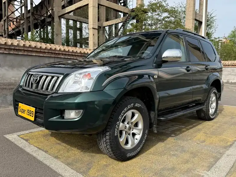 Toyota Prado (Import), 2004