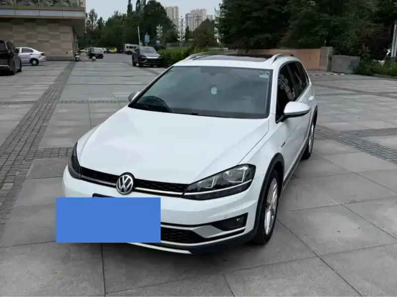 Volkswagen Golf (Import), 2020