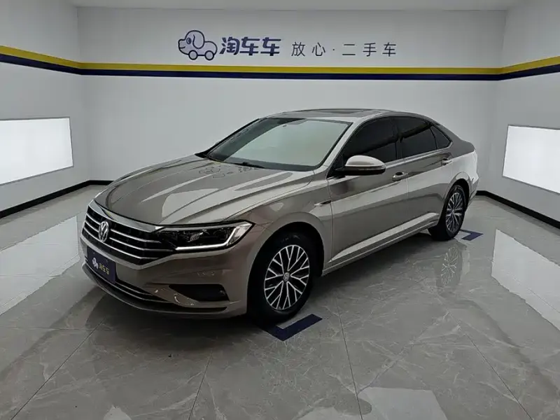 Volkswagen Sagitar, 2020