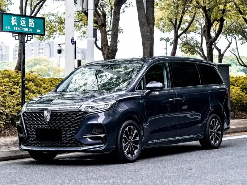Roewe iMAX8, 2021