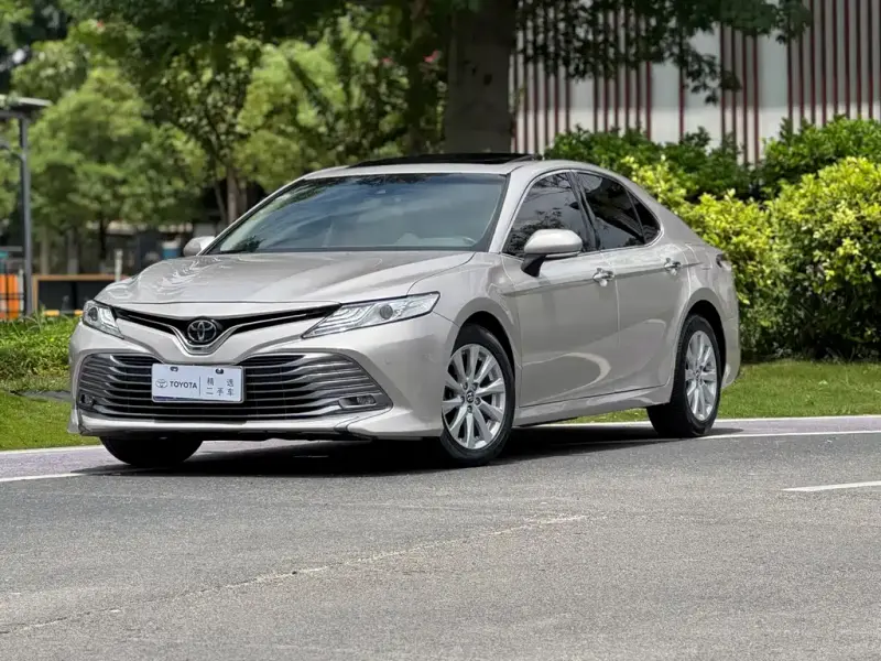 Toyota Camry, 2018