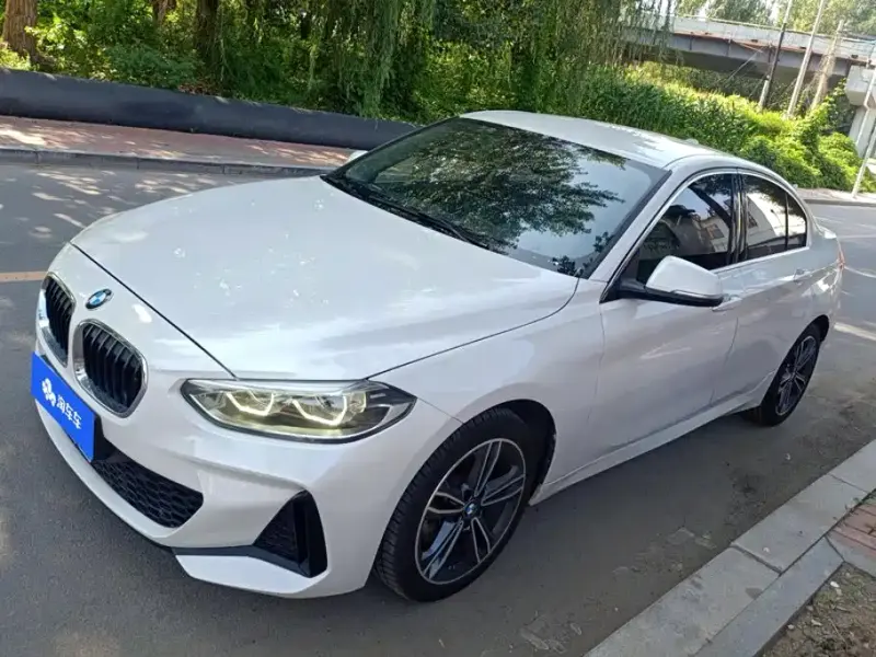 BMW 1 Series, 2021 — фото 1